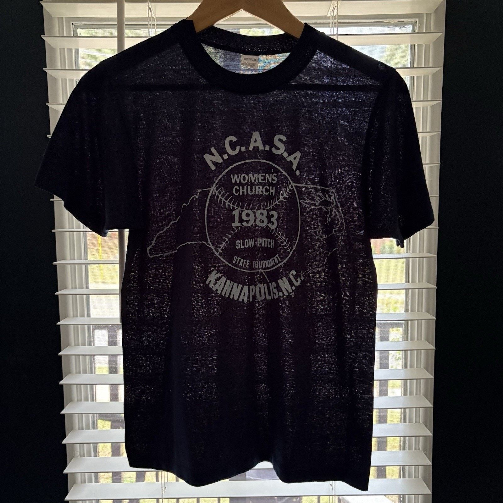 Vintage Vintage 1980s Paper Thin Burnout Navy Blue T-Shirt Size S Size US S / EU 44-46 / 1 - 1 Thumbnail