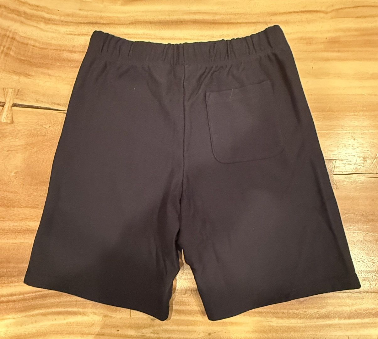 Carhartt Wip Carhartt WIP Chase Sweat Short NWT Size US 34 / EU 50 - 2 Thumbnail
