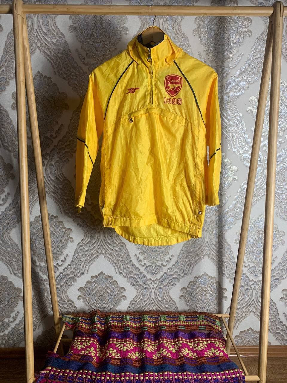 Vintage VERY RARE ARSENAL LONDON ENGLAND SOCCER JERSEY LIGHT JACKET Size US S / EU 44-46 / 1 - 1 Thumbnail