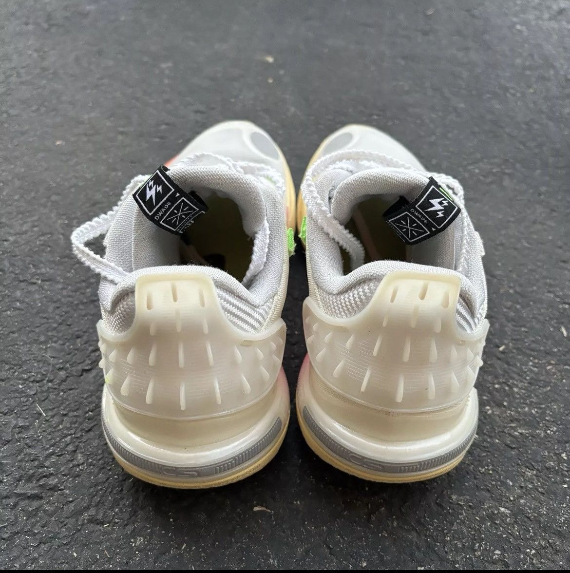 Li-Ning Li-Ning Way of Wade All City 11 “Blossom” size 10 Size US 10 / EU 43 - 3 Thumbnail