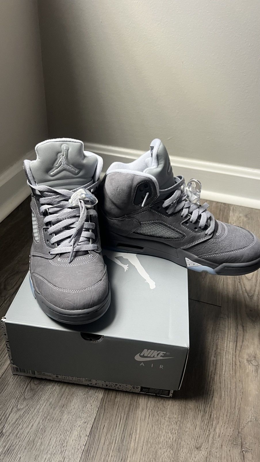 Jordan Brand Jordan 5 wolf grey Size US 8 / EU 41 - 3 Thumbnail