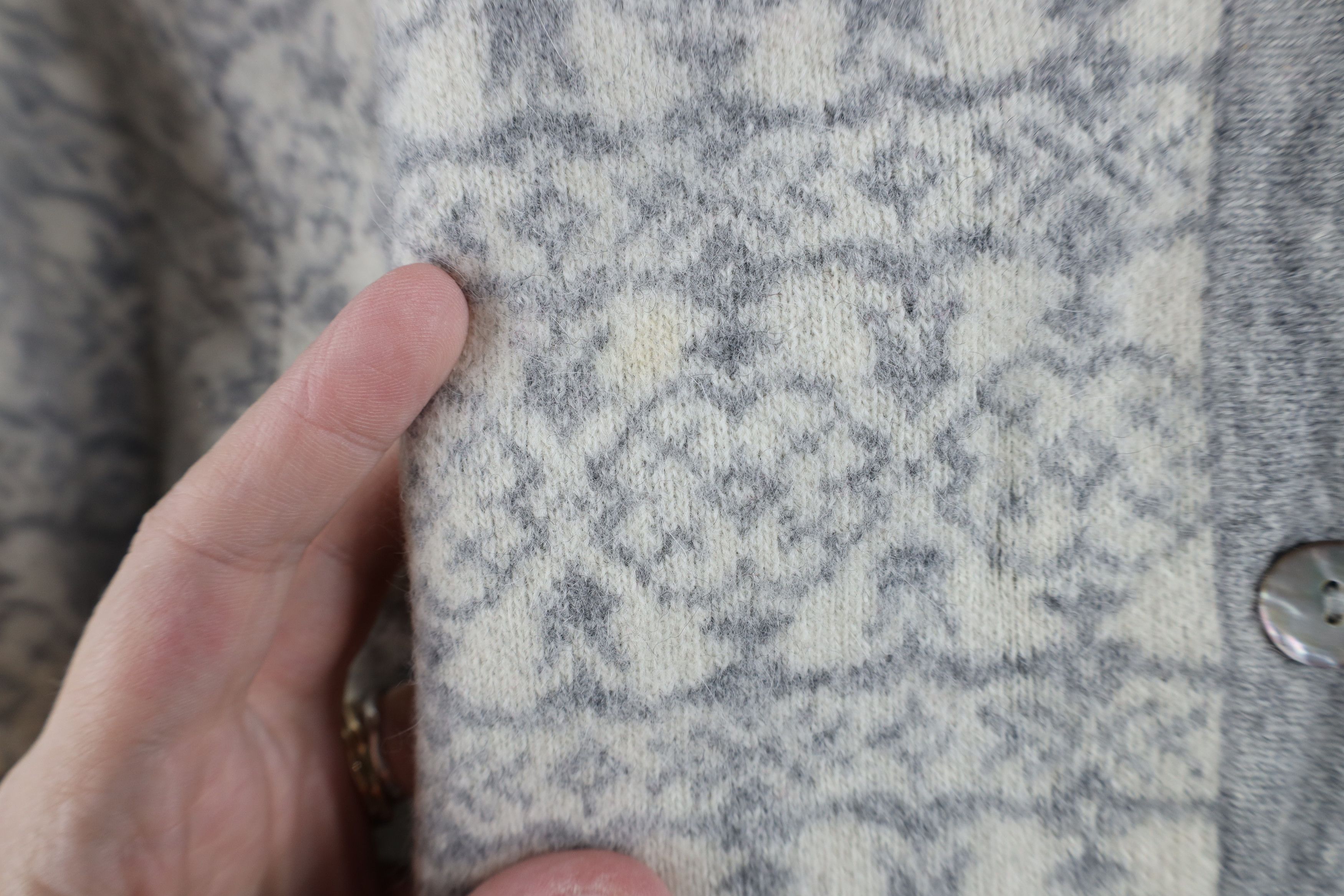 Vintage Madison & Mercer Angora Fair Isle Knit Cardigan Sweater Size S / US 4 / IT 40 - 6 Thumbnail