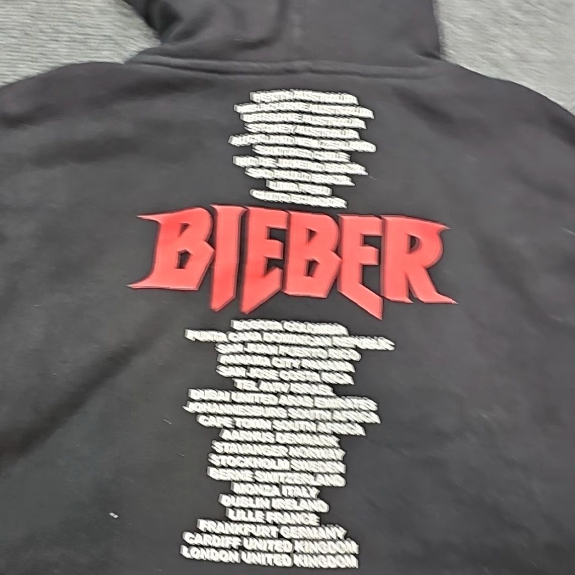 Vintage Justin Bieber Hoodie Women XL Black Crop Top Purpose Tour Stadium Sweatshirt Pullover Hooded Graphic Print All Seasons Size XL / US 12-14 / IT 48-50 - 6 Thumbnail