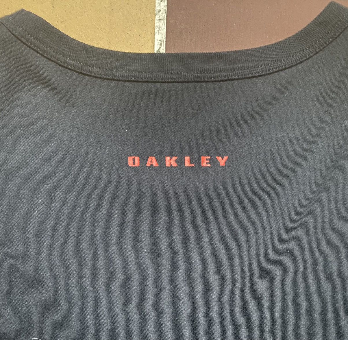Oakley Oakley Software Vintage USA Flag T-Shirt XL Size US XL / EU 56 / 4 - 4 Thumbnail