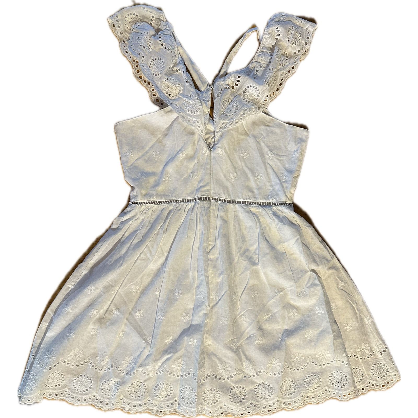 ASTR The Label Astr The Label Women's White Eyelet Fit-and-Flare Dress M Size M / US 6-8 / IT 42-44 - 2 Thumbnail