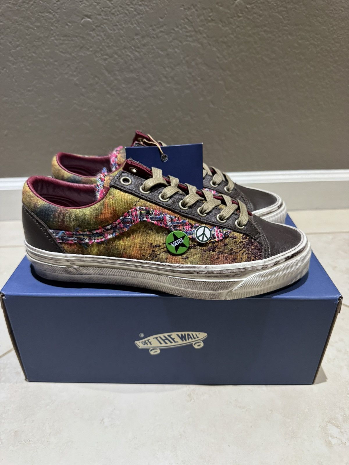 Vans NEW* Vans Souvenir 36 Size 8 NWT Chanel Bag Old Skool 36 Size US 8 / EU 41 - 1 Thumbnail