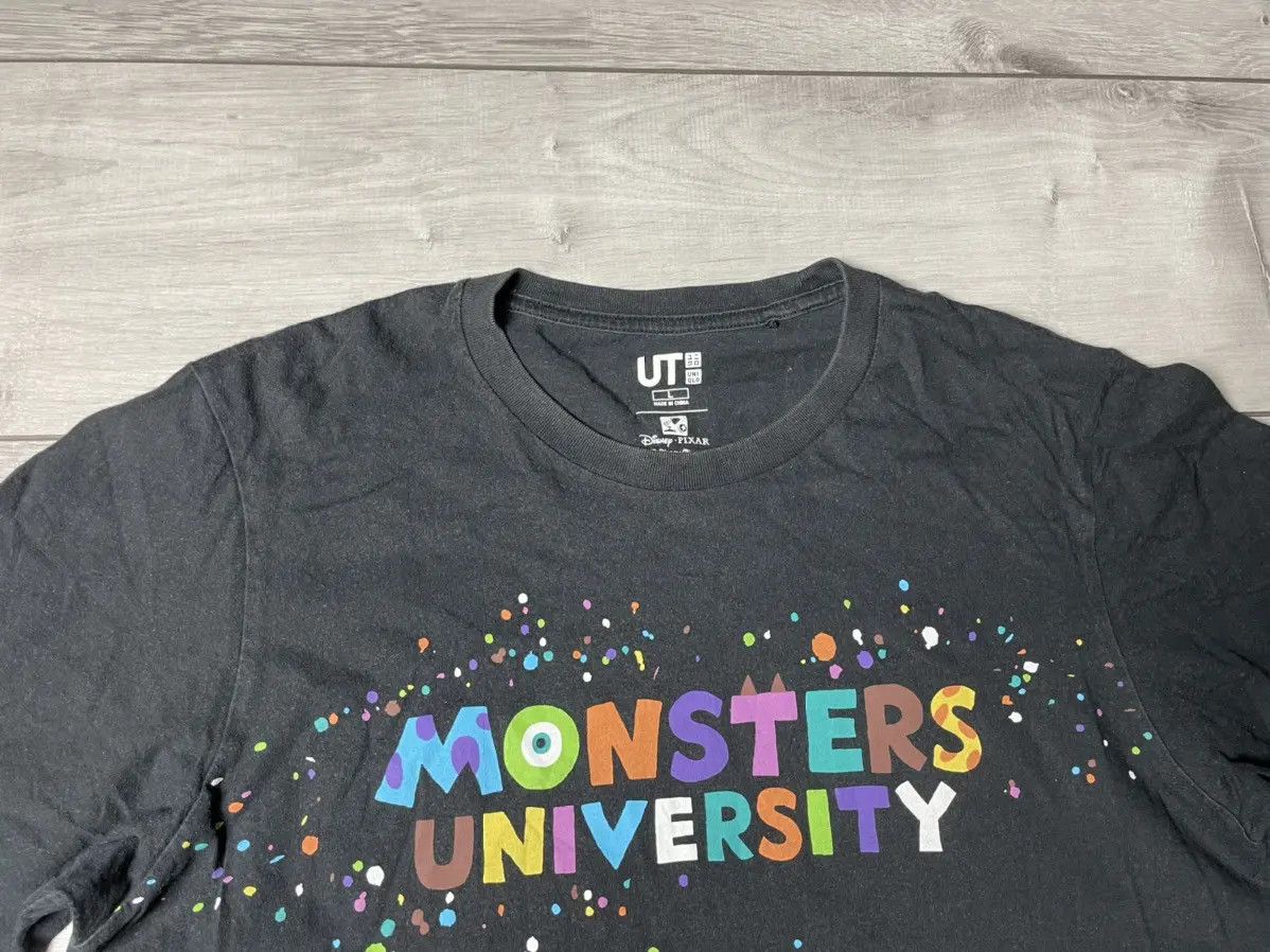 Uniqlo Uniqlo Disney T-shirt monstery university anima Size US L / EU 52-54 / 3 - 5 Thumbnail