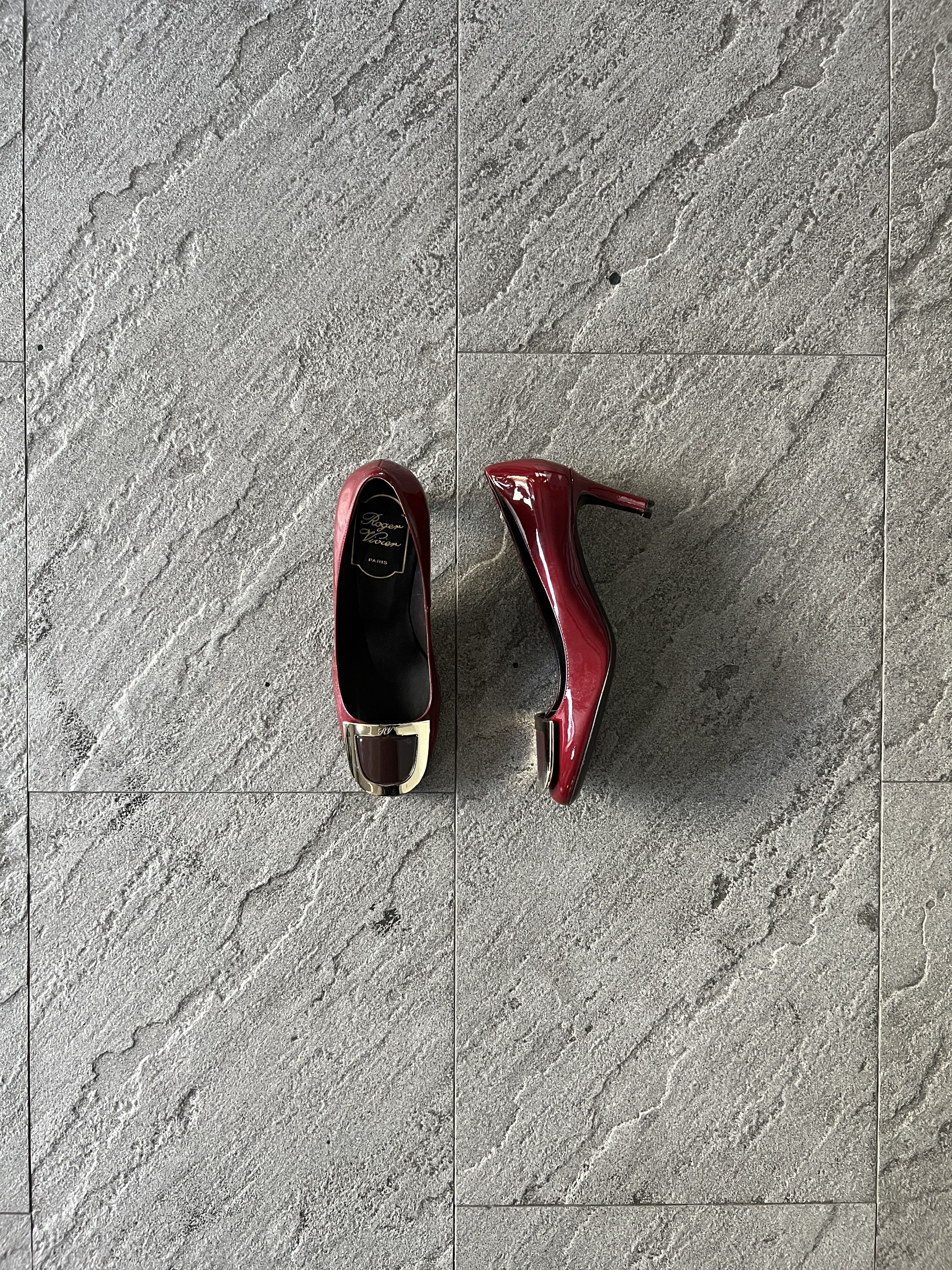 Roger Vivier Roger Vivier Red Patent Belle Vivier Heels 34.5 Size US 4.5 / IT 34.5 - 2 Thumbnail
