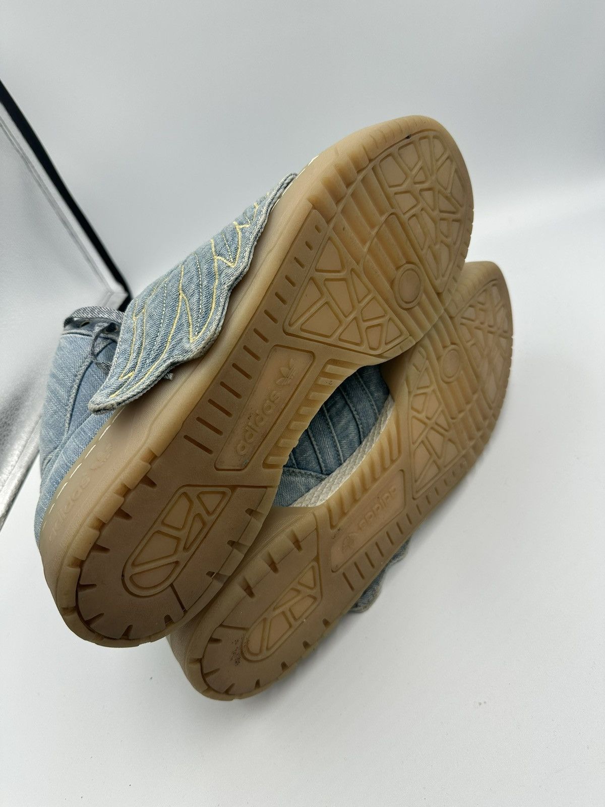 Adidas Jeremy Scott x Adidas Denim Wings Size US 12.5 / EU 45-46 - 11 Thumbnail