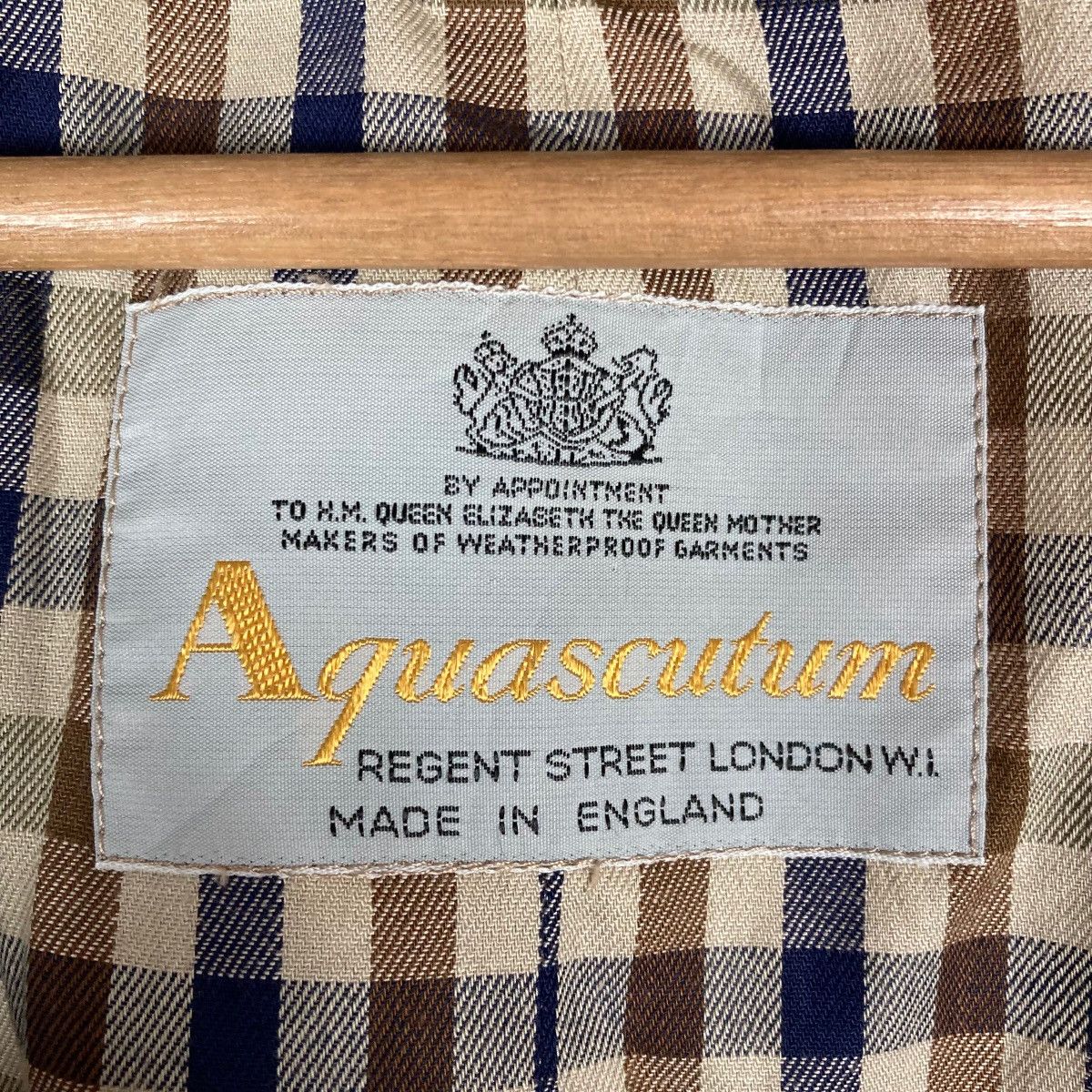 Aquascutum Vintage Aquascutum Hidden Flat Button Checkered Inside Long Size US M / EU 48-50 / 2 - 7 Thumbnail