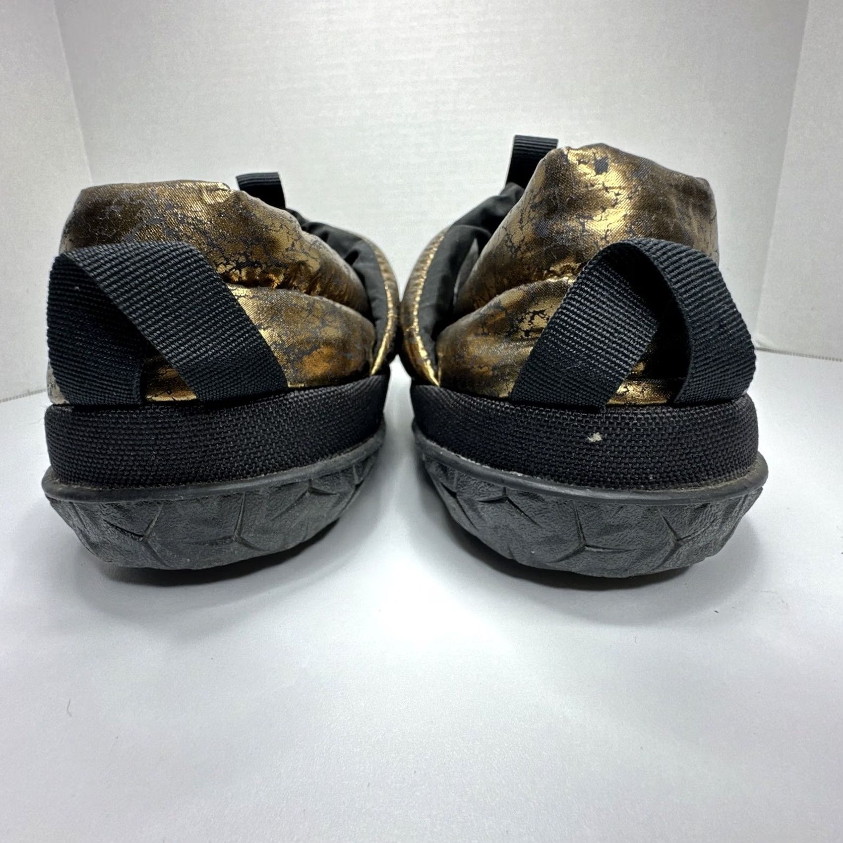 The North Face The North Face Nuptse Mule Slippers WOMEN'S Gold/Black Size 6 Slipper Slip On Puffy Shoes Size S / US 4 / IT 40 - 7 Thumbnail