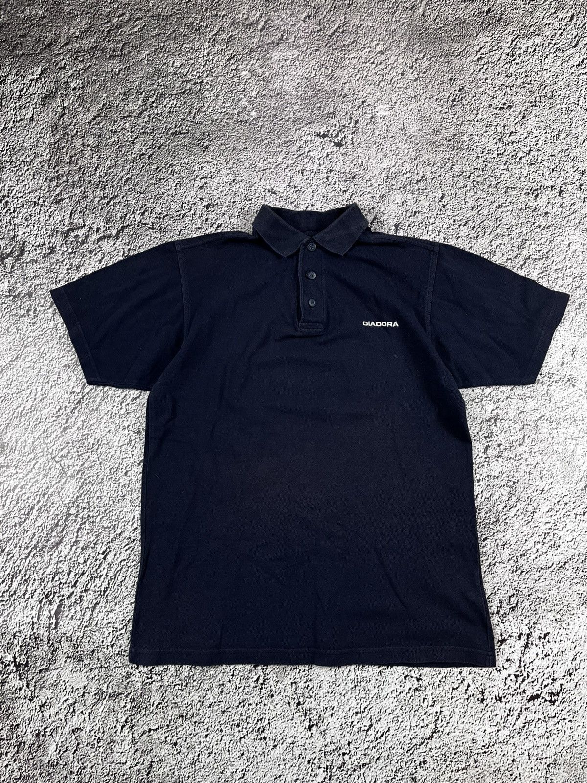 Diadora VINTAGE Diadora 90s Polo Faded Shirt Streetwear Size S Size US XS / EU 42 / 0 - 1 Thumbnail