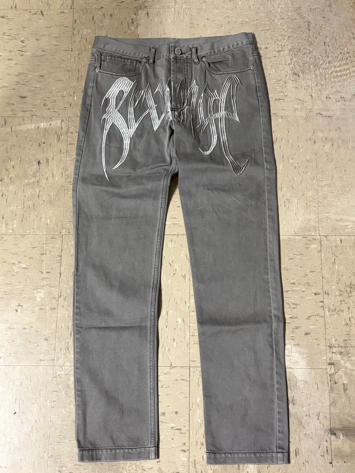 Revenge Revenge Embroidered Arch Logo Grey Denim Jeans SAMPLE Size US 30 / EU 46 - 3 Thumbnail