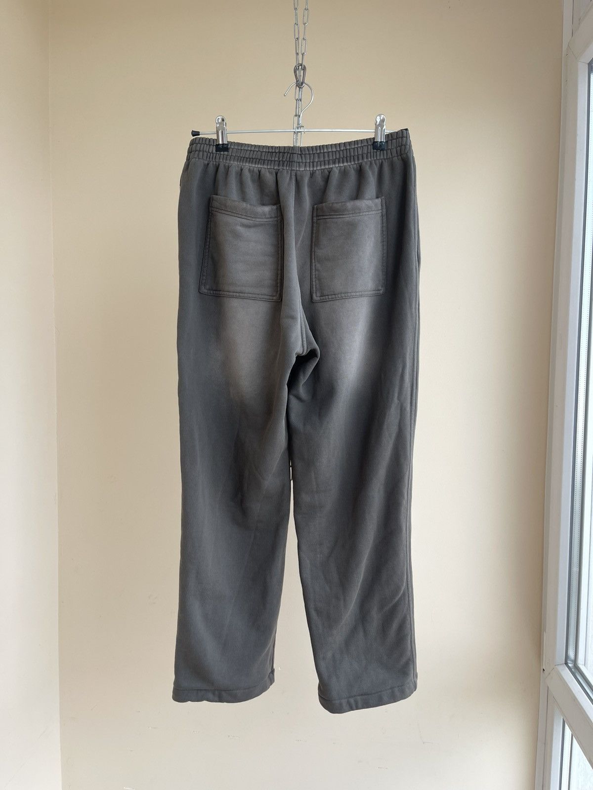 Represent Clo. Patron Of The Club Fade Out Wash Heavy Cotton Sweatpants Size US 30 / EU 46 - 2 Thumbnail