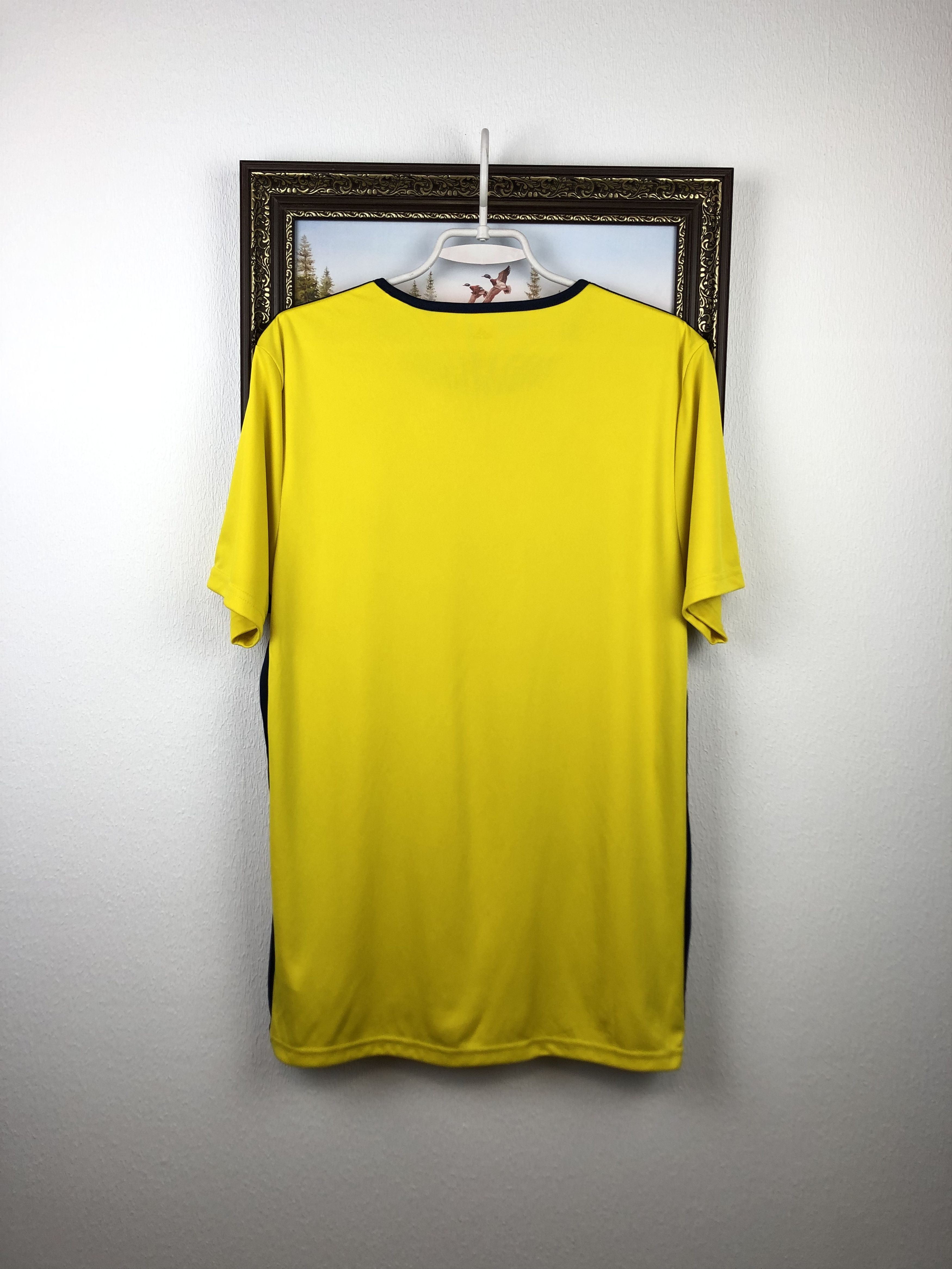 Adidas Sweden Home football shirt 2021 Football Adidas Jersey Size US L / EU 52-54 / 3 - 14 Thumbnail