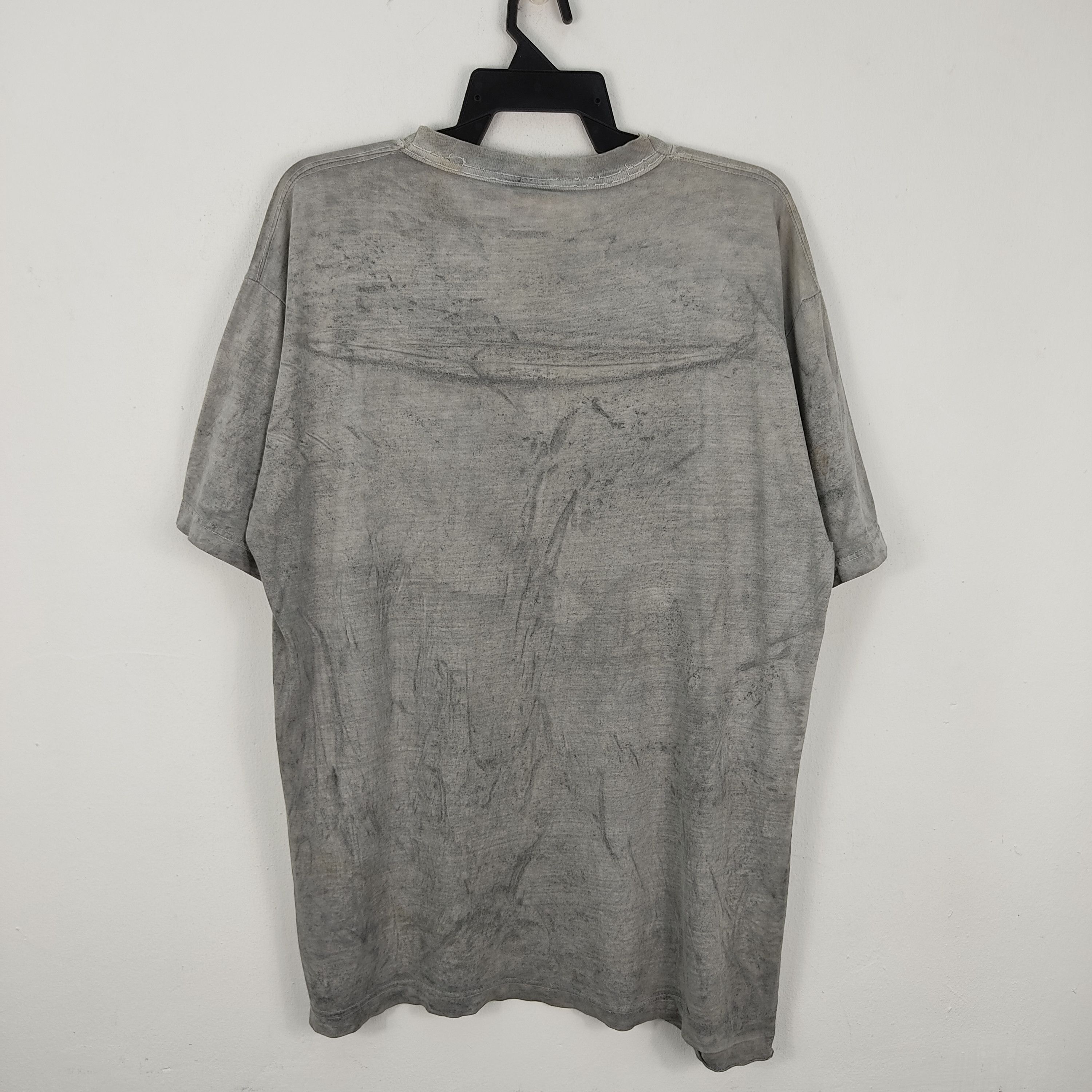 Habitat × Vintage Vintage Animal Survival Gear Gray Wolf Distress T-Shirt Size US L / EU 52-54 / 3 - 2 Thumbnail