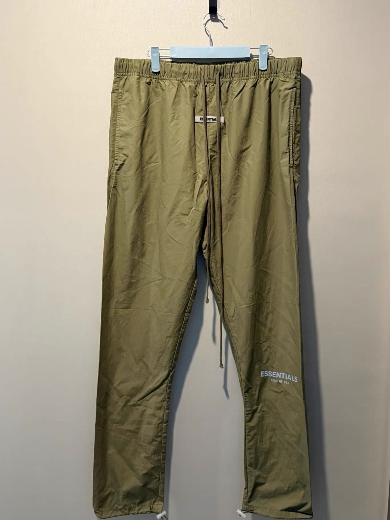 Fear of God Fear of God Essentials FW21 Track Pants in wheat brown Ｑ20 Size US 38 / EU 54 - 1 Thumbnail