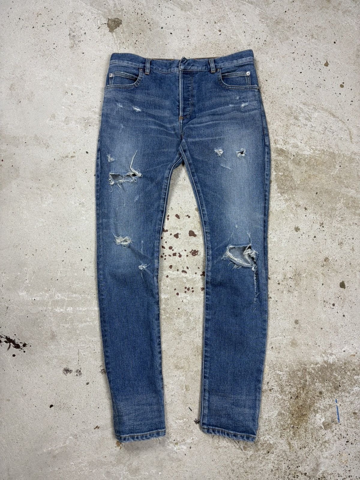 Balmain Balmain Paris Distressed Style Jeans Denim Pants Size US 32 / EU 48 - 1 Thumbnail