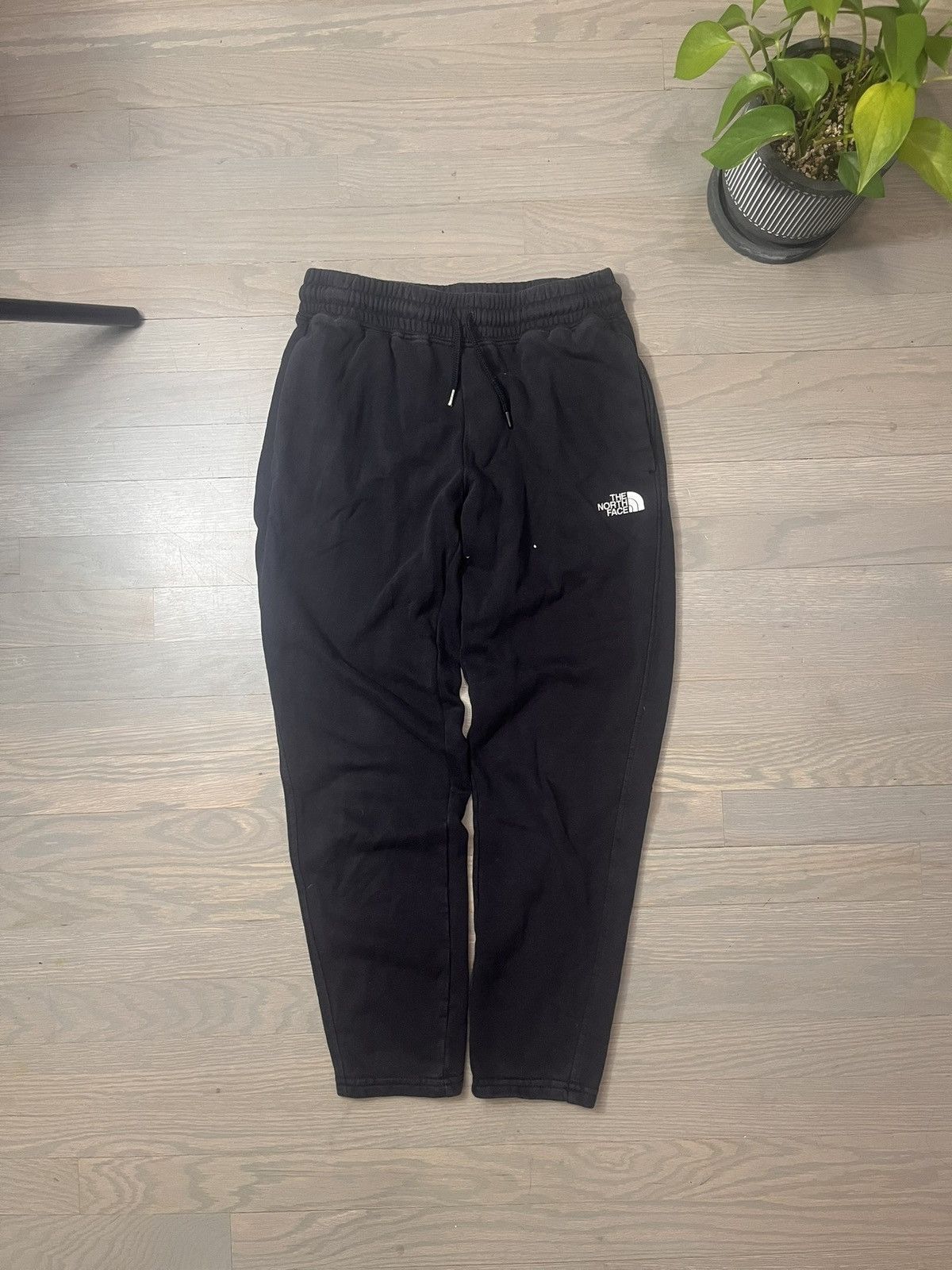 The North Face NorthFace Black Sweatpants. Size 28" / US 6 / IT 42 - 1 Thumbnail