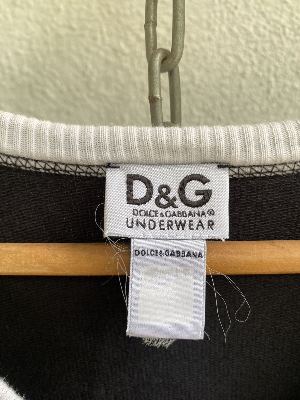 Dolce & Gabbana 2000s Side Logo LS Size US M / EU 48-50 / 2 - 11 Thumbnail