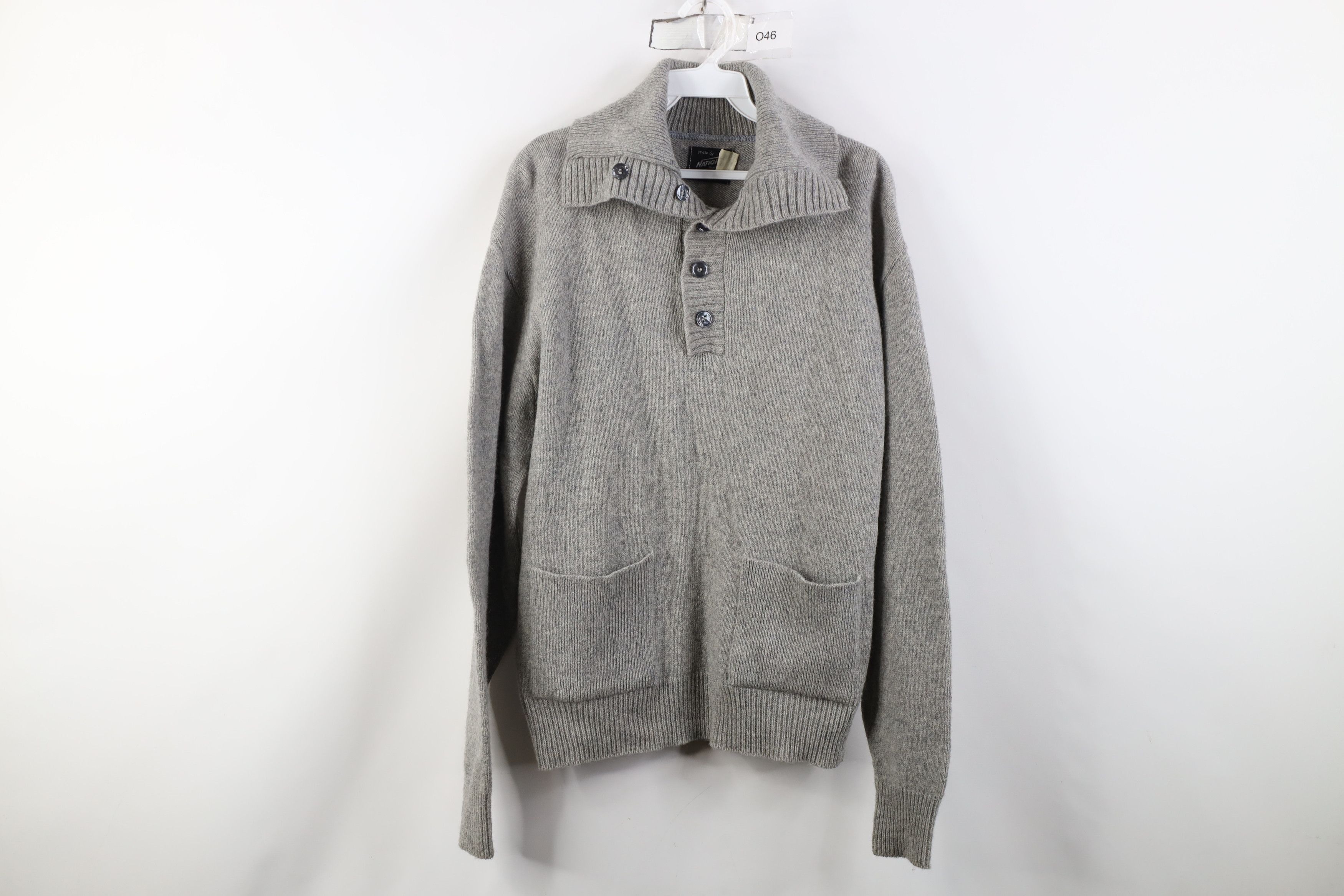 Vintage Vintage 70s Streetwear Collared Pocket Sweater Gray USA Size US L / EU 52-54 / 3 - 1 Thumbnail