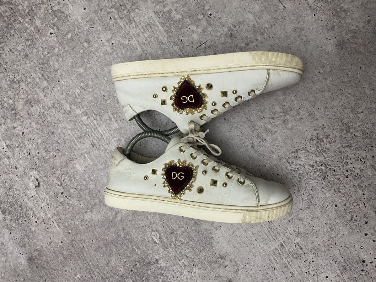 Dolce & Gabbana 🔥Dolce & Gabbana hear leather sneakers Size US 8 / IT 38 - 6 Thumbnail