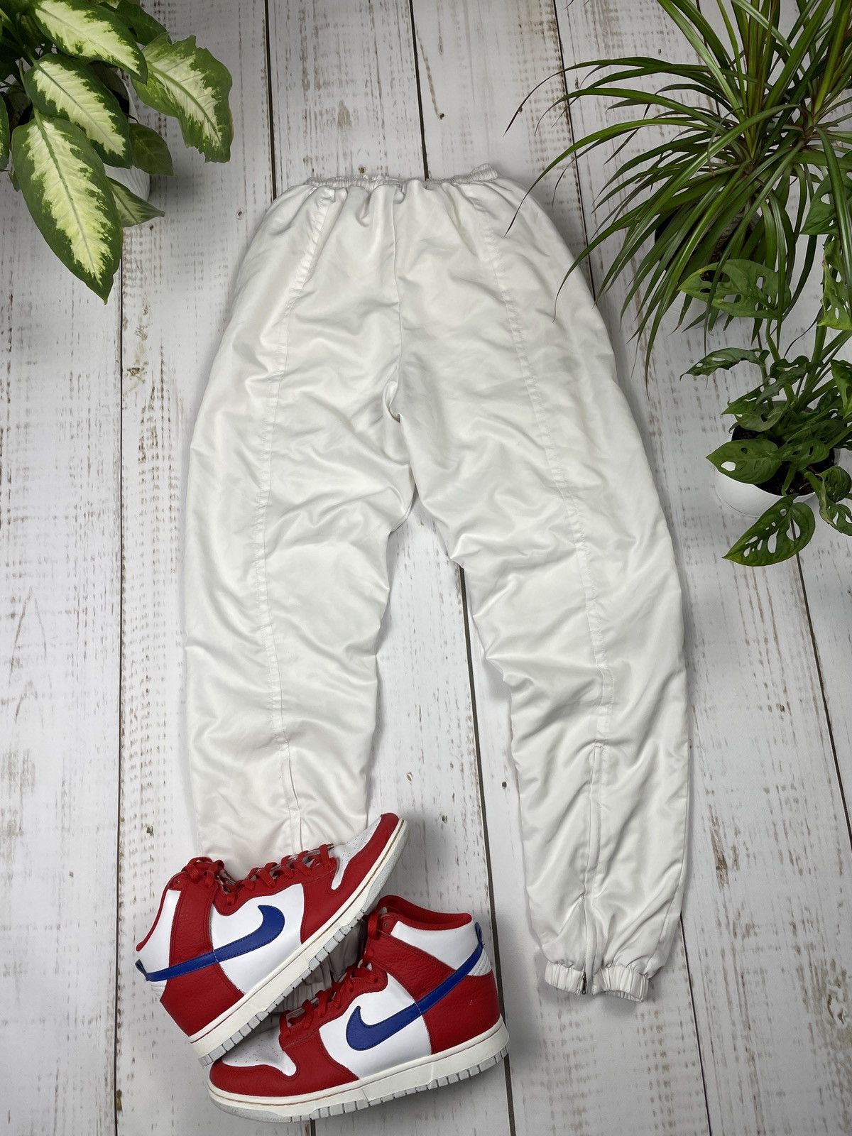 Other Nike Vintage Sweatpants Nylon Tennis Y2K Size US 30 / EU 46 - 2 Thumbnail