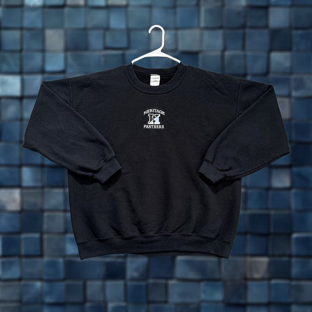 Vintage Gildan Heavy Blend Sweatshirt Mens Large Black Panthers Embroidered Heritage Size US L / EU 52-54 / 3 - 1 Thumbnail