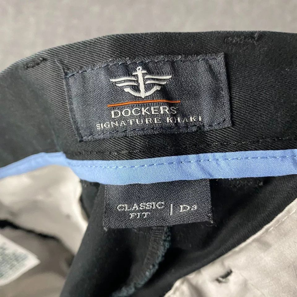 Dockers Dockers Signature Khakis Pants Men's 36x32 Cotton Adults Size US 36 / EU 52 - 6 Thumbnail