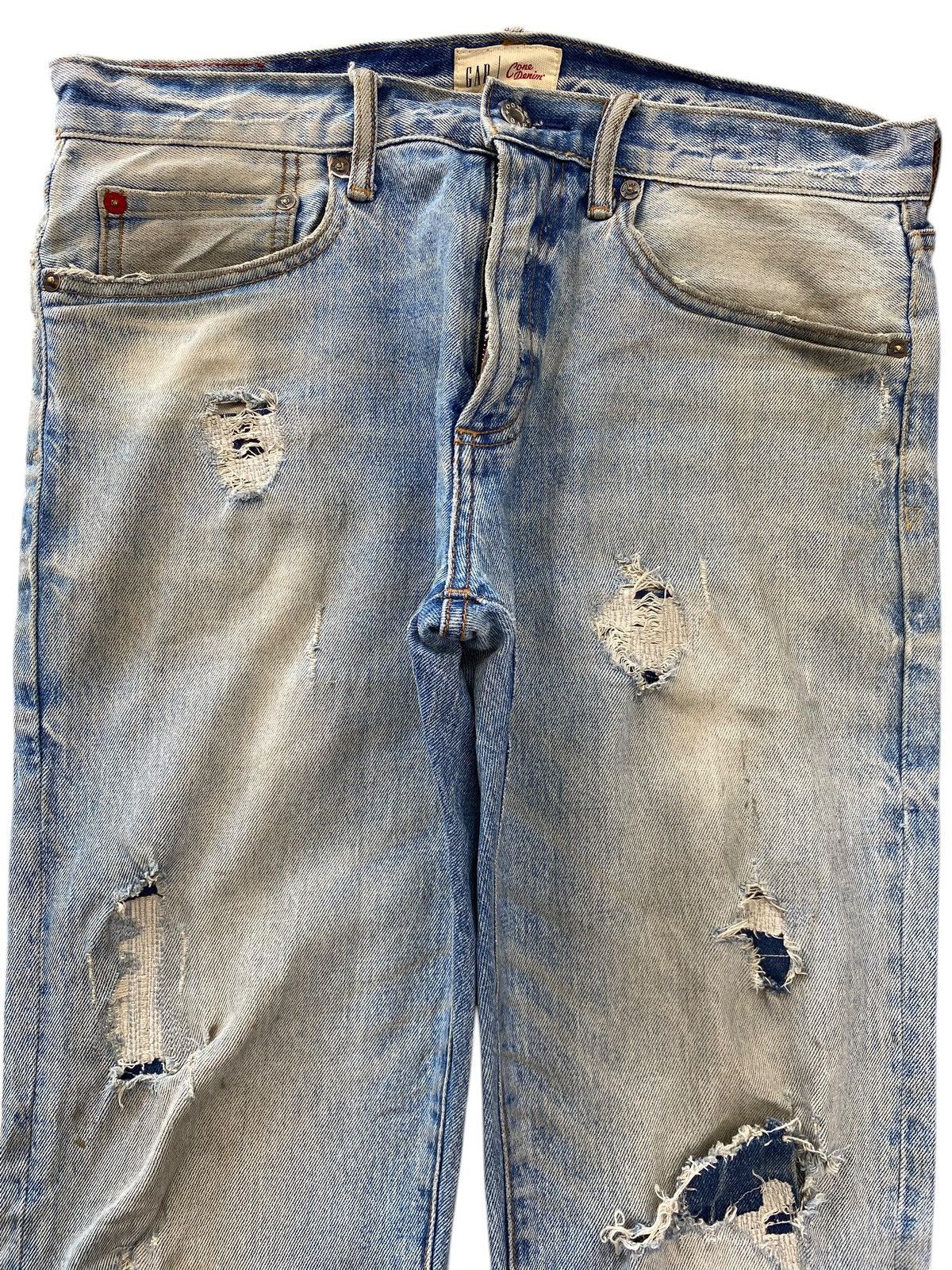 Gap Gap Faded Wash Distressed Style Straight Leg Jeans Size US 33 - 2 Thumbnail