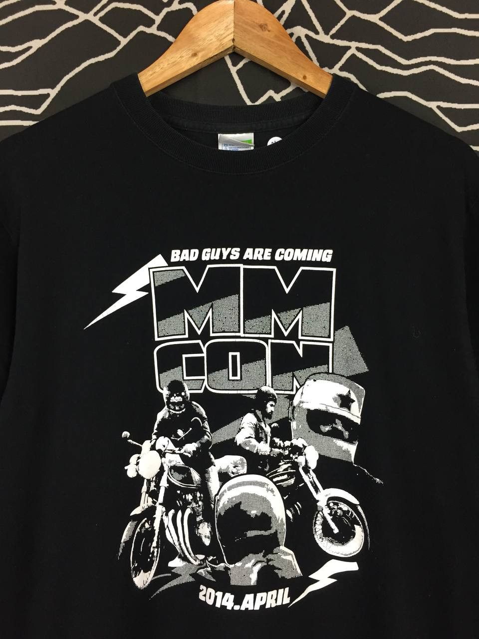 Japanese Brand × Vintage United Athle Bad Guys Are Coming MM CON Motorcycle Tee Size US L / EU 52-54 / 3 - 3 Thumbnail