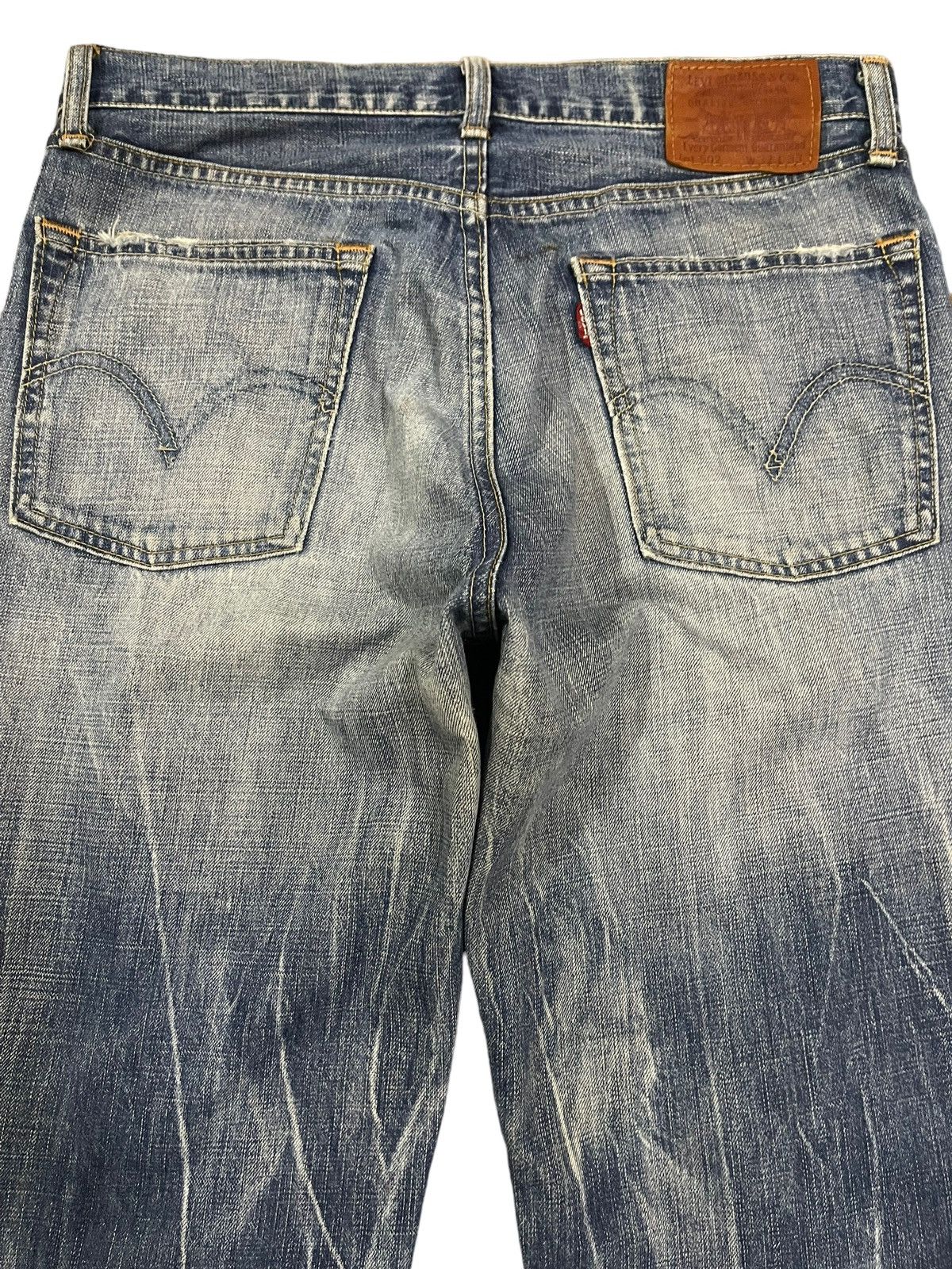 Levi's Vintage 90s Levis Blue Wash Style Distress Style Jeans Size US 32 / EU 48 - 4 Thumbnail