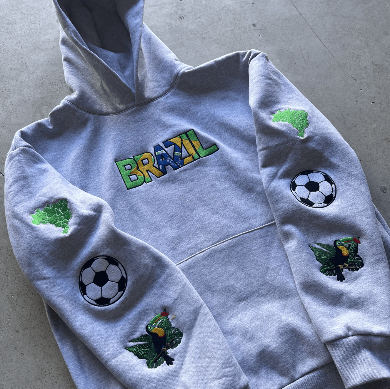 Prolific Brazil Brasil Hoodie All over Embroidered Size US S / EU 44-46 / 1 - 2 Thumbnail