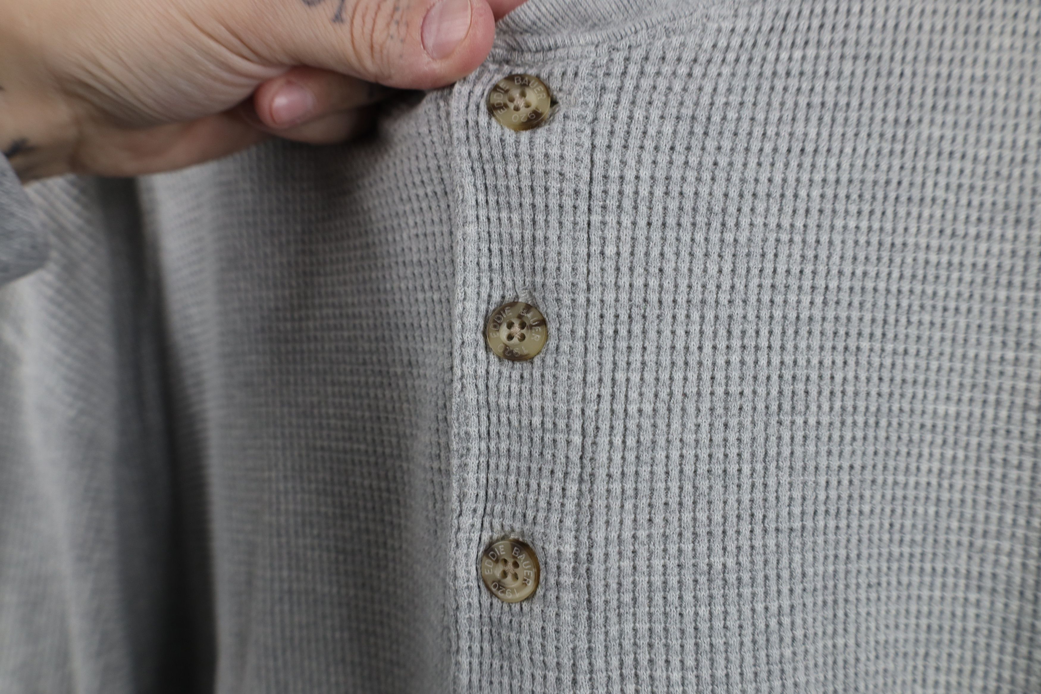 Eddie Bauer Vintage 90s Eddie Bauer Knit Long Sleeve Henley T-Shirt Gray Size US XL / EU 56 / 4 - 5 Thumbnail