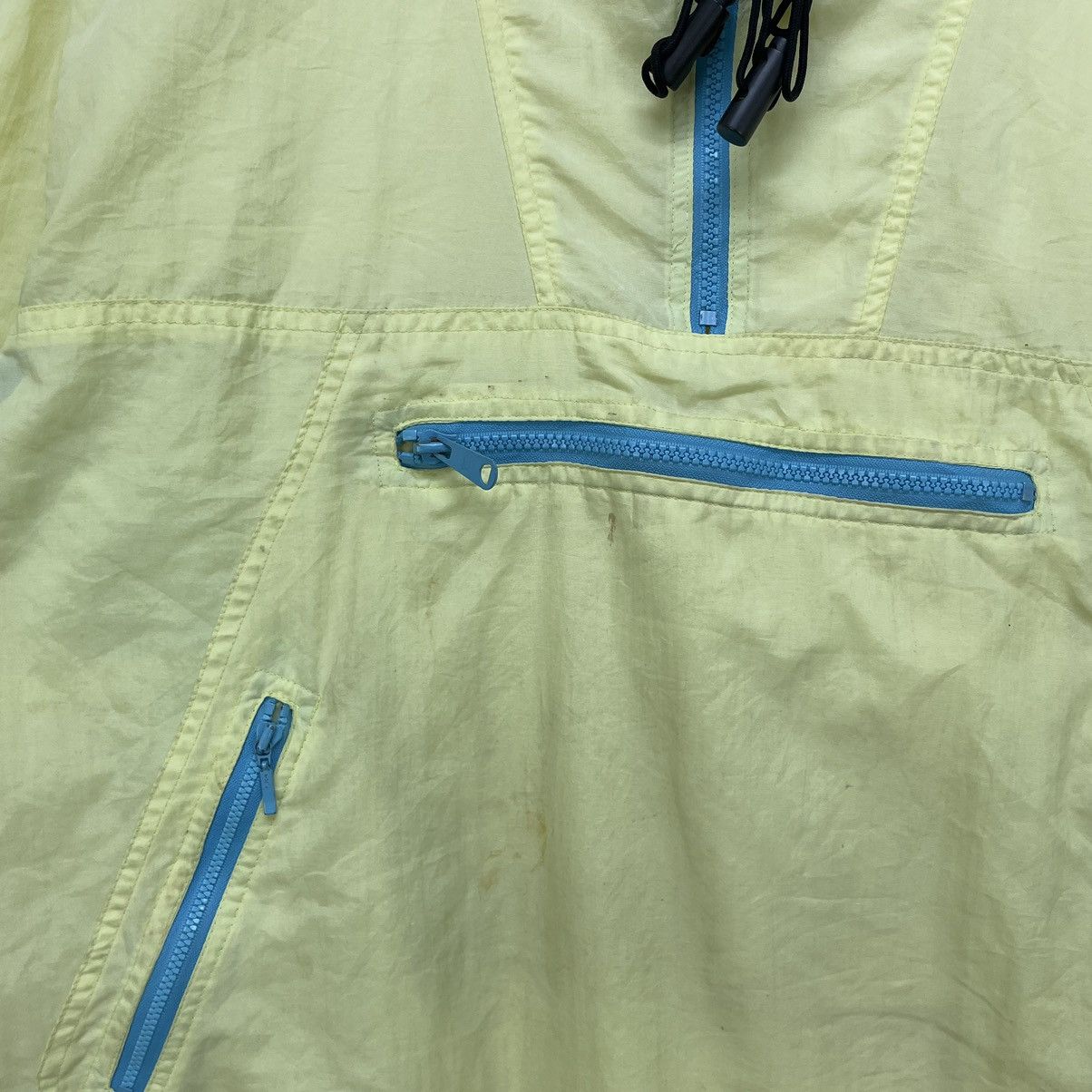 Vintage Vintage Fila Two Tone Light Jacket Size US M / EU 48-50 / 2 - 4 Thumbnail