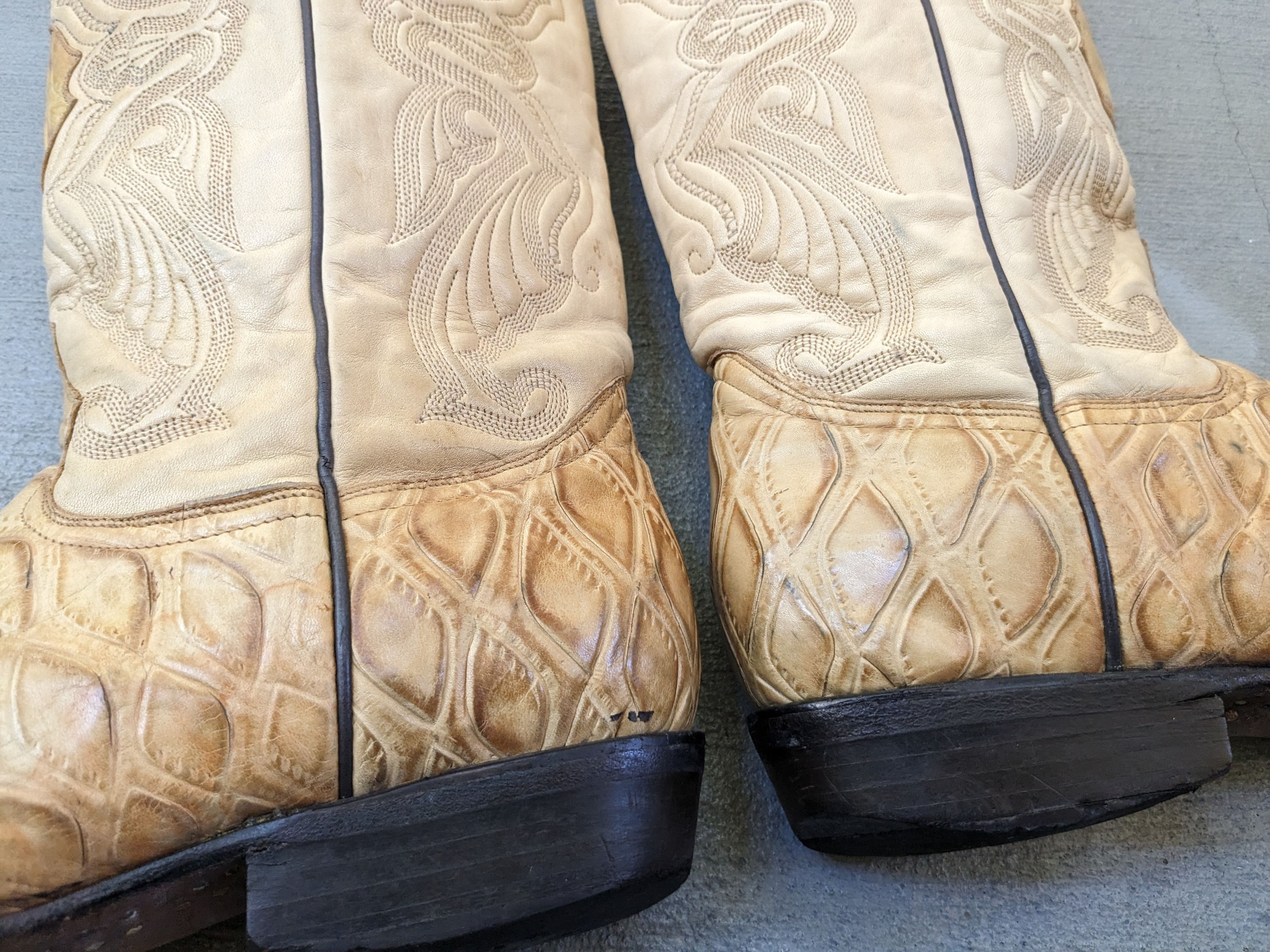 Genuine Leather Vintage Cowboy Boots Beige Leather 10.5 Botas Western Size US 10.5 / EU 43-44 - 11 Thumbnail