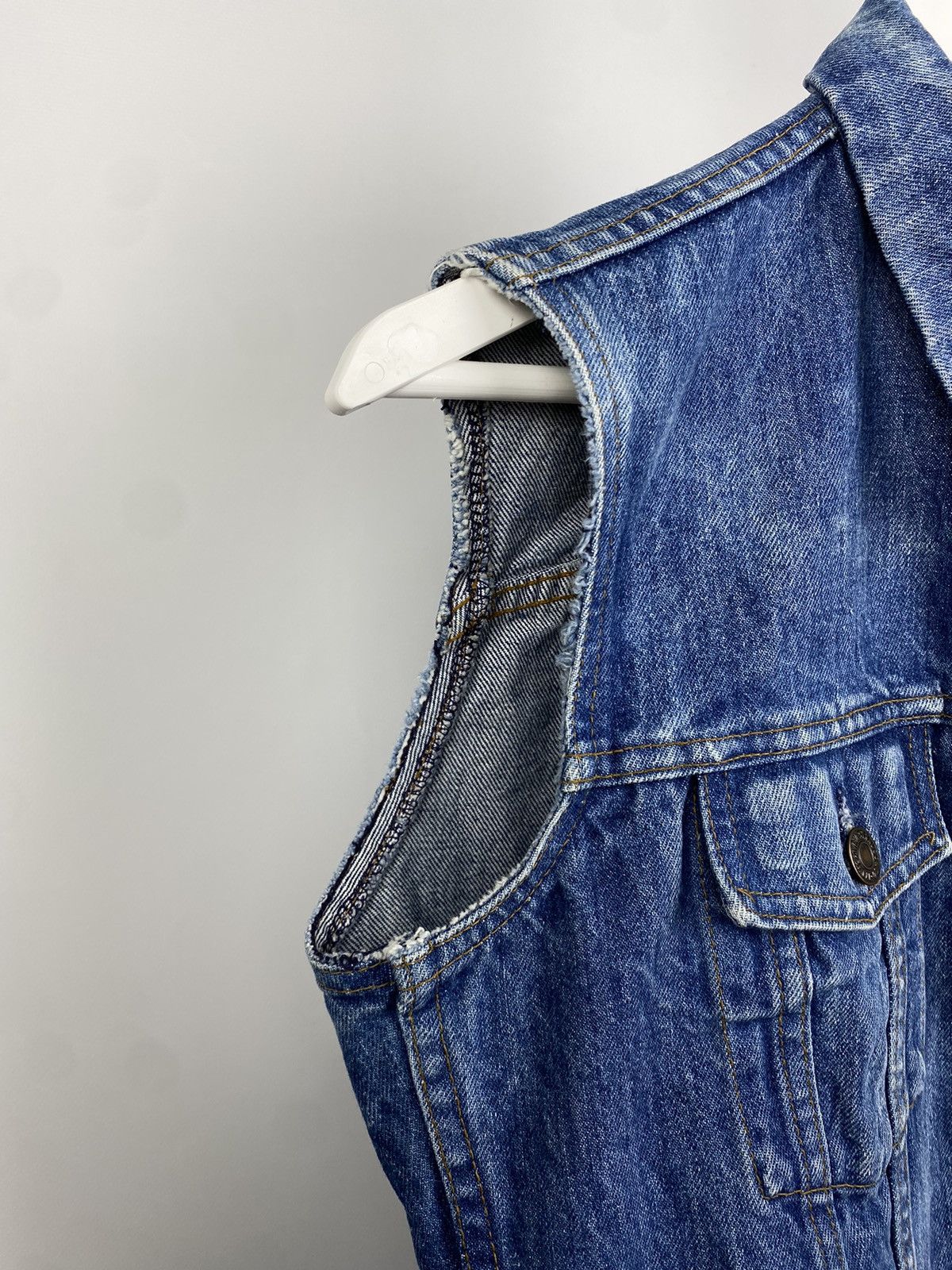 Levi's × Levi's Vintage Clothing × Vintage Levi’s vintage rare 70-80s Orange Tab vest denim streetwear Size US S / EU 44-46 / 1 - 6 Thumbnail