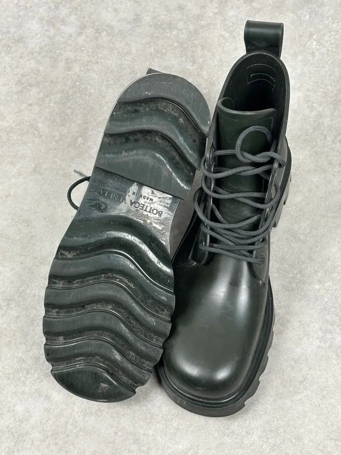 Bottega Veneta Bottega Veneta Dark Green Leather Rubber Lace-Up Boots Size US 11 / EU 44 - 10 Thumbnail
