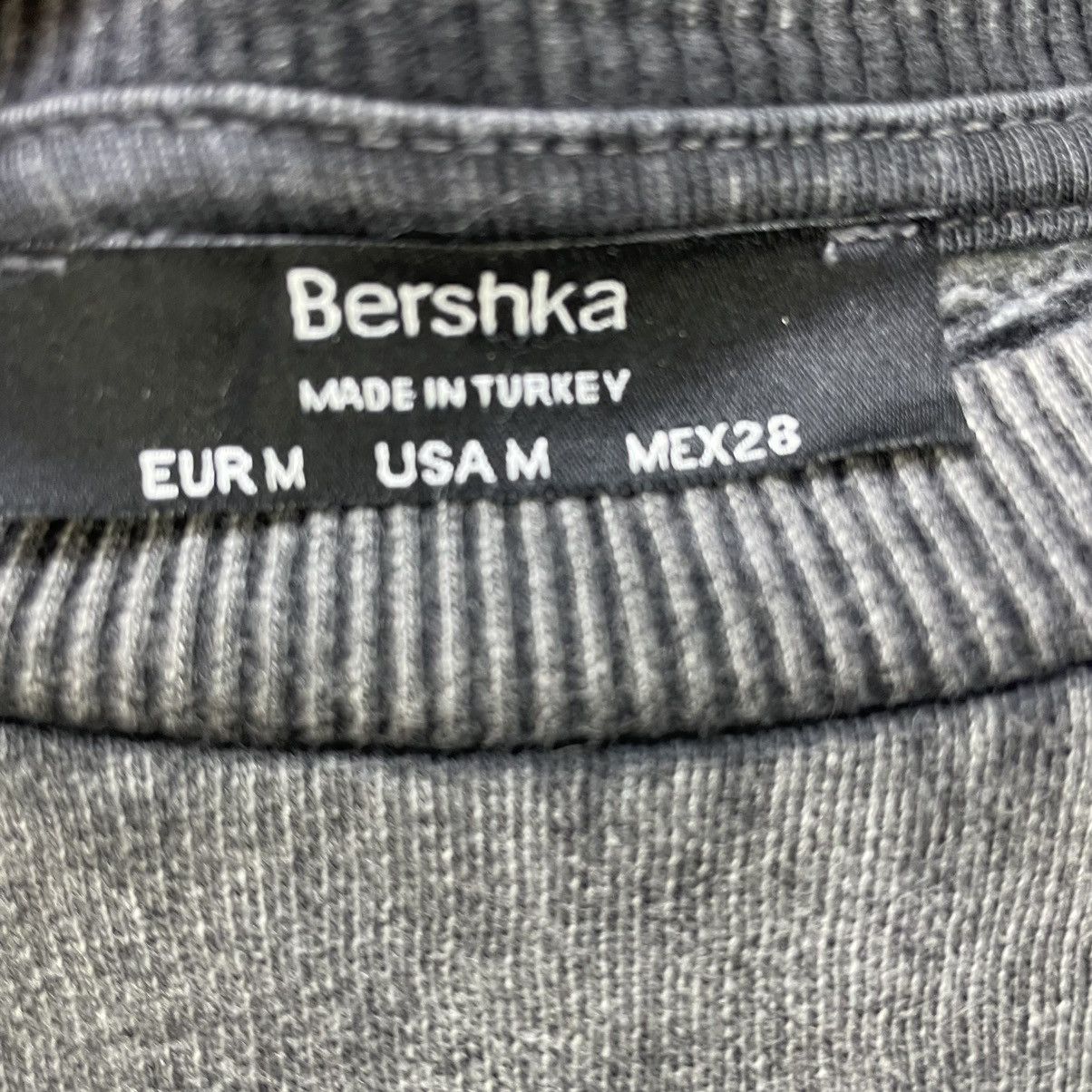 Bershka × Japanese Brand Vintage Bershka Sweatshirt Oversized Big Logo Size US XXL / EU 58 / 5 - 5 Thumbnail