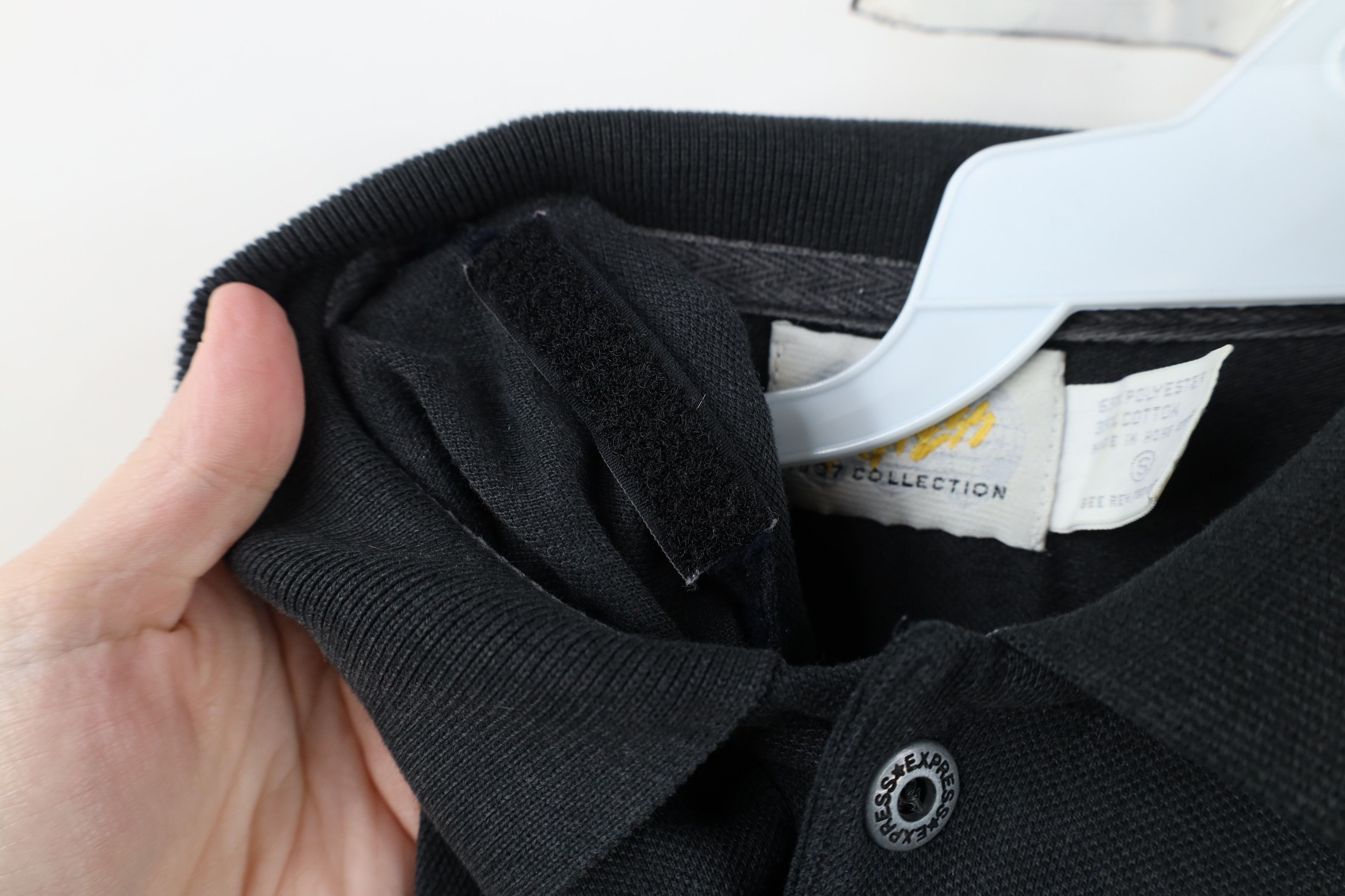 Express × Vintage Vintage 80s Express Faded Collared Golf Polo Shirt Black USA Size US S / EU 44-46 / 1 - 9 Thumbnail
