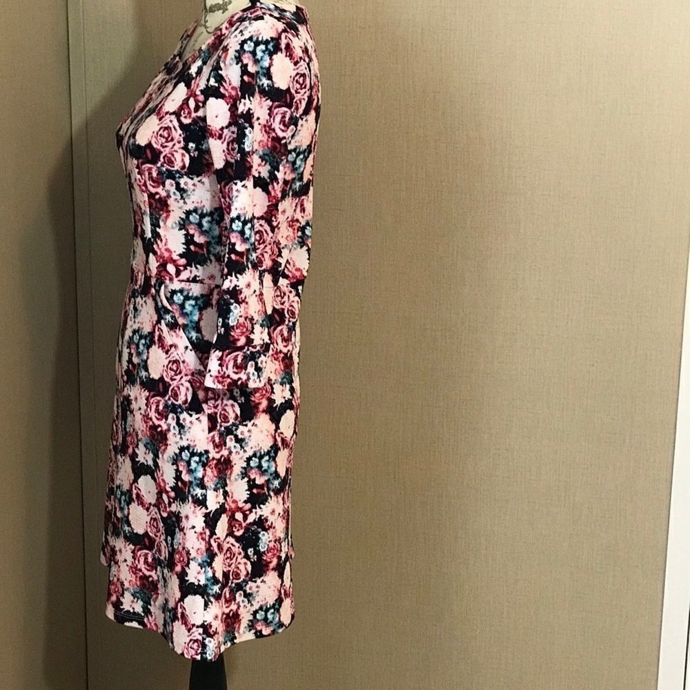 Other Brixon ivy Dress floral size Four long sleeves Size S / US 4 / IT 40 - 7 Thumbnail