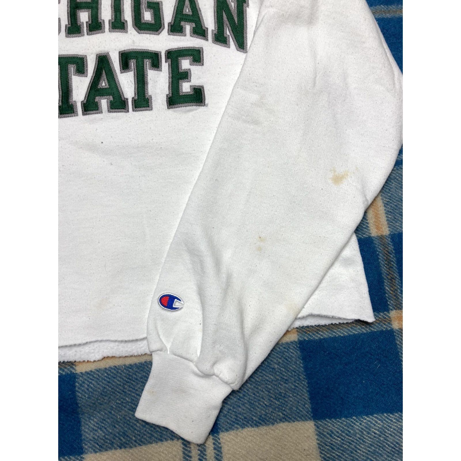 Champion VINTAGE Champion Crewneck Sweatshirt Cropped Michigan State University XS White Univ Pullover Men G2 Size US XS / EU 42 / 0 - 7 Thumbnail
