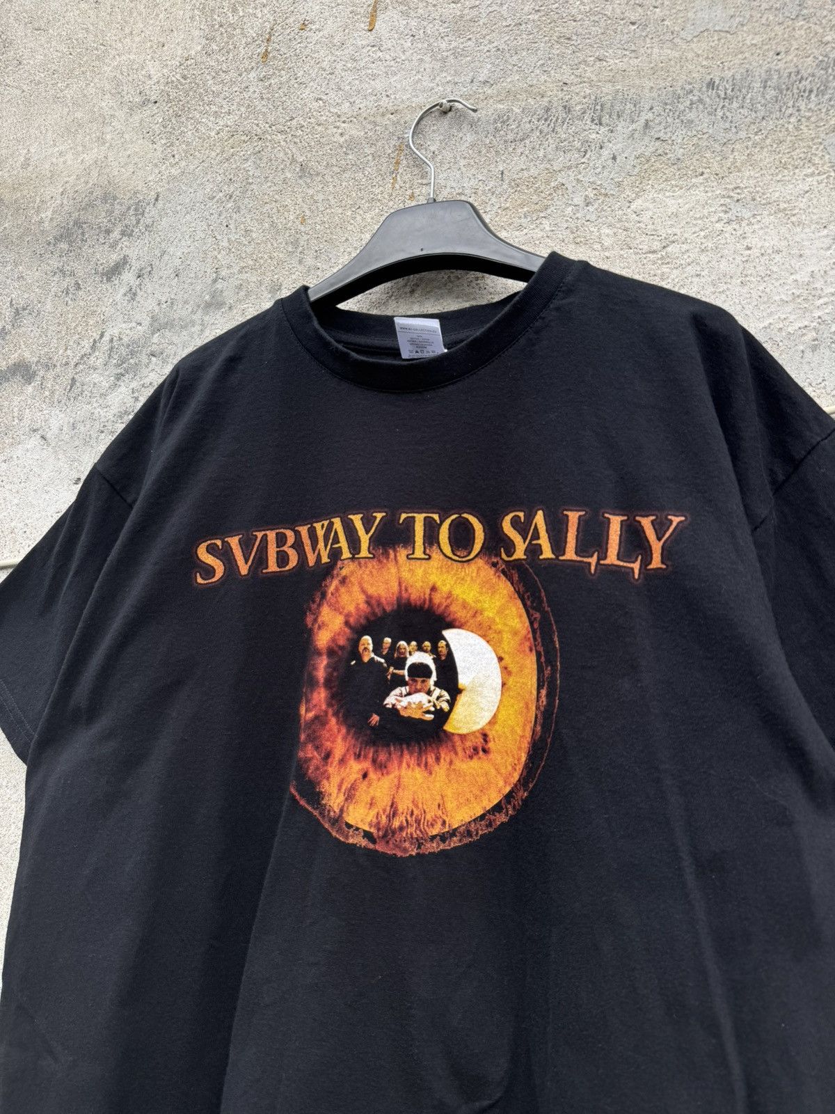 Band Tees 2007 Subway to Sally Bastard Tee German Thrash Metal Band Size US L / EU 52-54 / 3 - 3 Thumbnail