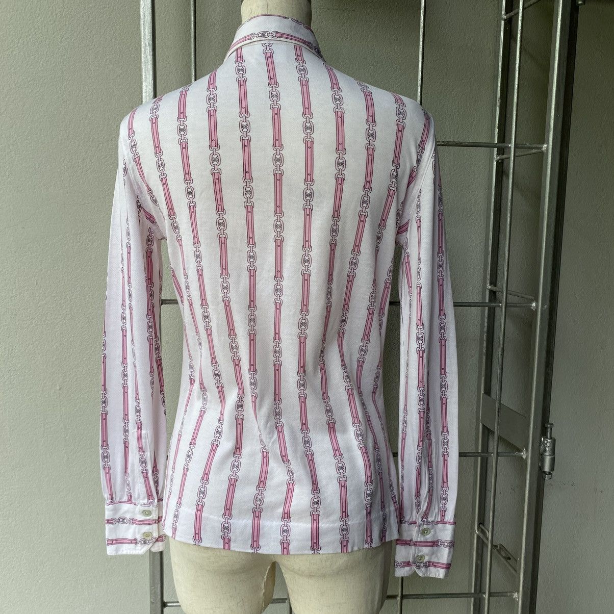 Celine Vintage Celine Pink Chain Print Shirt Size S / US 4 / IT 40 - 17 Thumbnail