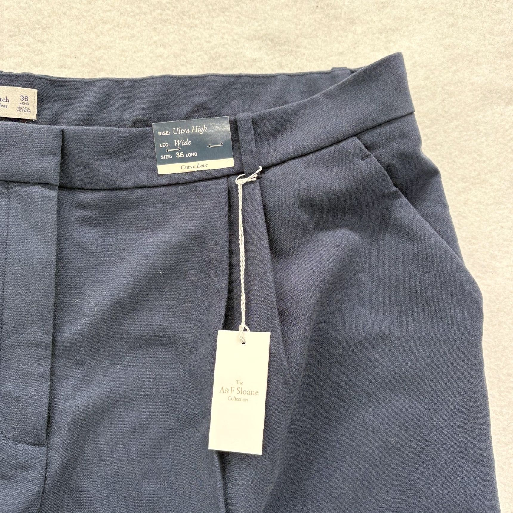 Abercrombie & Fitch Abercrombie & Fitch Sloane Tailored Pant Womens 36 Long Blue Wide Leg Curve Love Dress Pants Pockets Zip Pleated Career Workwear Endless Stretch Size 25" / US 0 / IT 36 - 3 Thumbnail