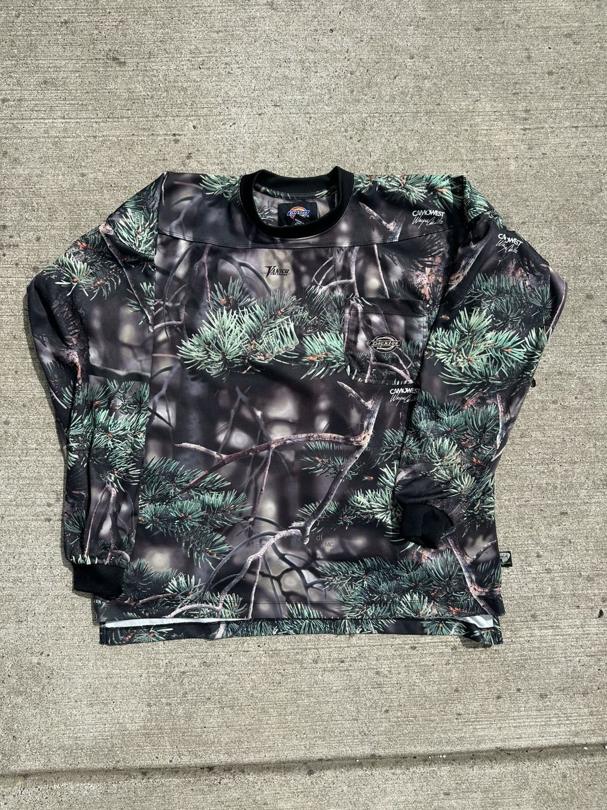 Dickies Vintage Dickies Camo Longsleeve Size US XL / EU 56 / 4 - 1 Thumbnail