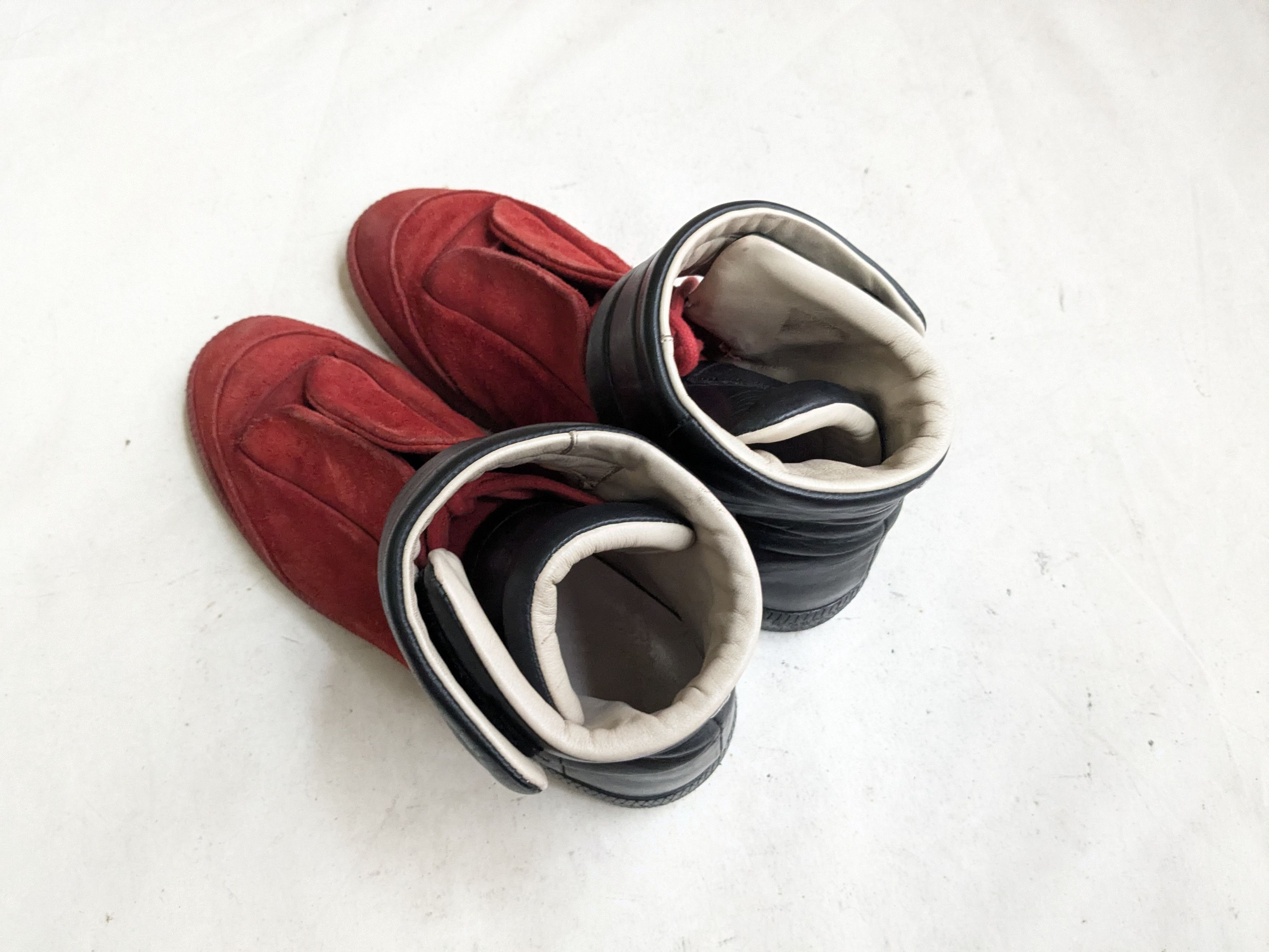 Maison Margiela Maison Margiela Future Red Black 7 40 High Tops Suede Size US 7 / EU 40 - 14 Thumbnail