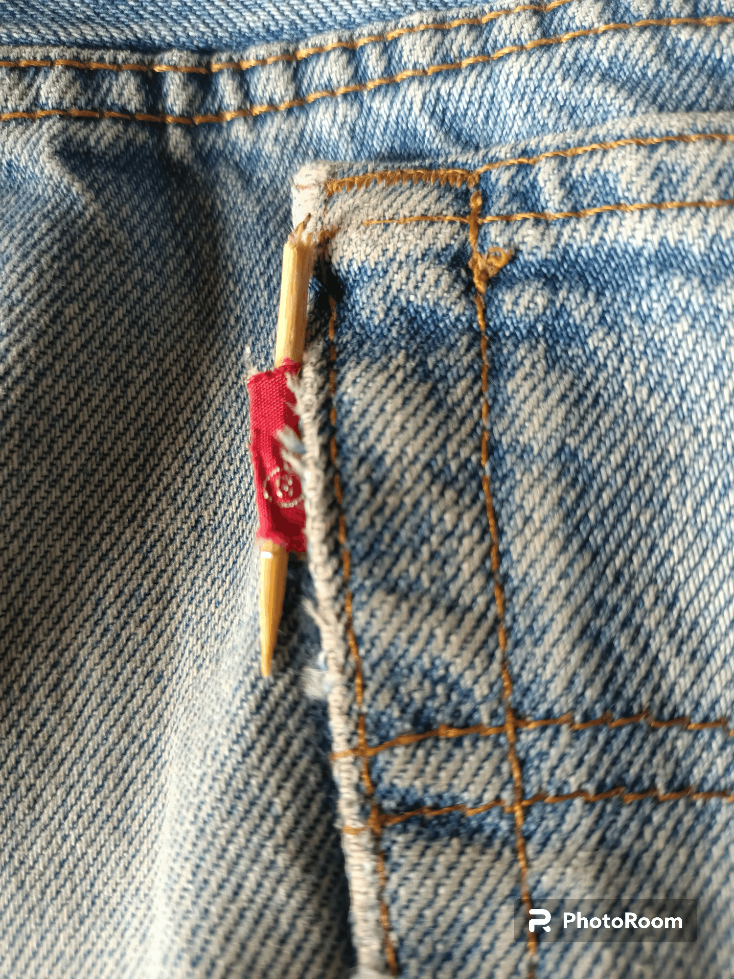 Levi's × Vintage Vintage 80's Levi's Single R Redtab Men Distress Jeans Size US 34 / EU 50 - 3 Thumbnail
