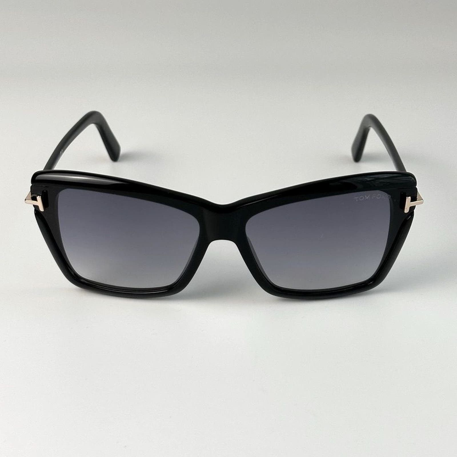 Tom Ford BRAND NEW TOM FORD Leah FT0849/S 01B Black Women Sunglasses |  Grailed