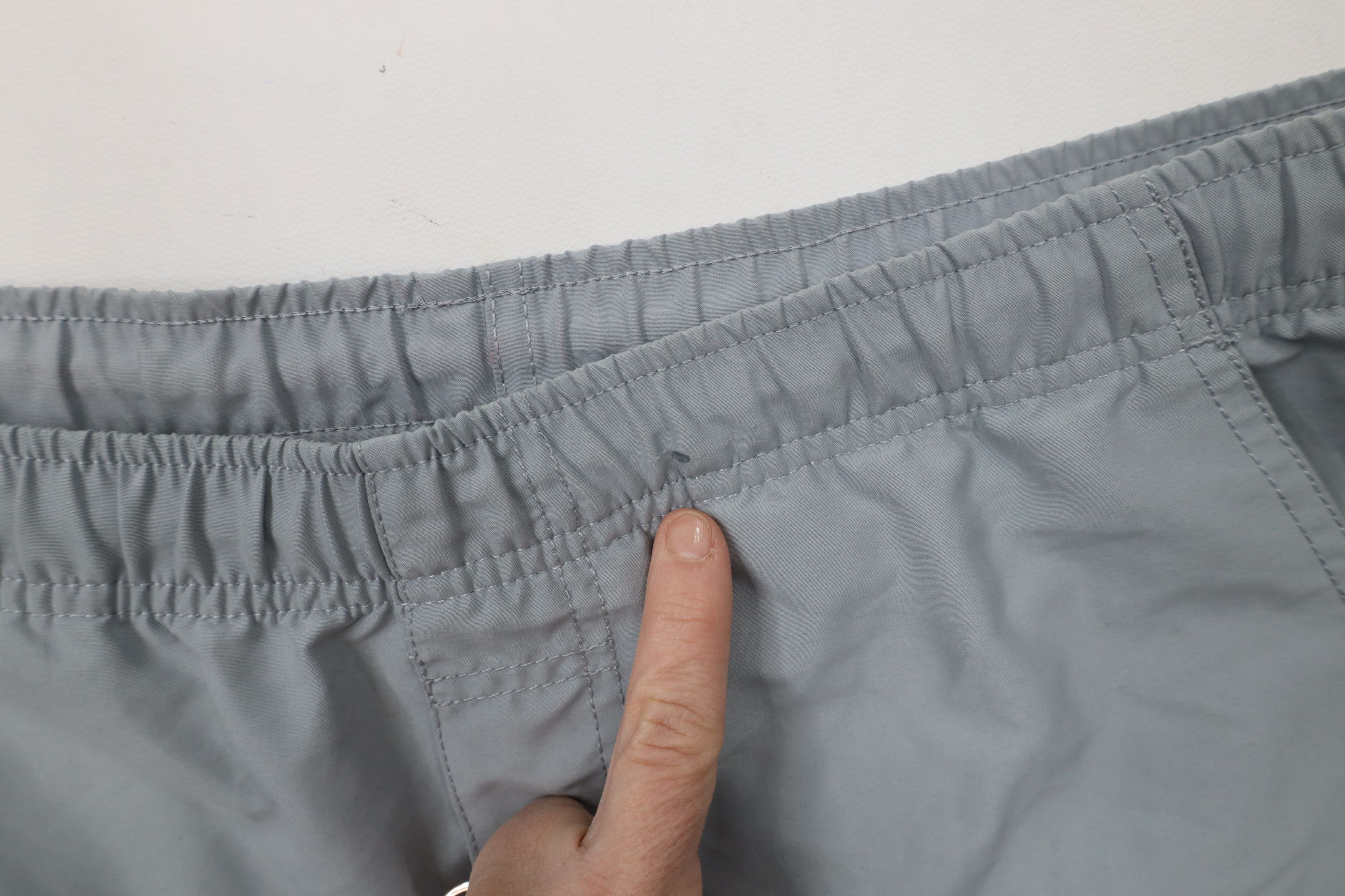 Quiksilver × Vintage Vintage 90s Y2K Quiksilver Surfing Cargo Shorts Gray Size US 30 / EU 46 - 7 Thumbnail